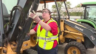 Excavator Safety: Operating And Spotting For Excavators