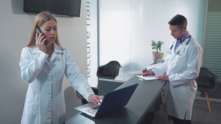 Safe Lifting In Healthcare Environments For Medical Personnel
