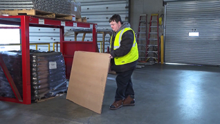 Safe Lifting In Transportation And Warehouse Environments