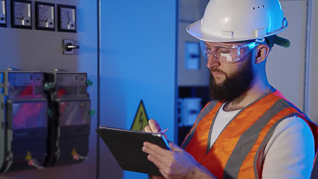 Understanding NFPA 70E: Electrical Safety Programs In Industrial Environments