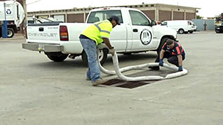 Stormwater: MS4s Stormwater Pollution Prevention: Parking Lots Streets & Storm Drain System Cleaning