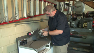Hand Wrist And Finger Safety In Industrial Environments