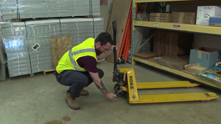 Hand Wrist And Finger Safety In Transportation And Warehouse Environments